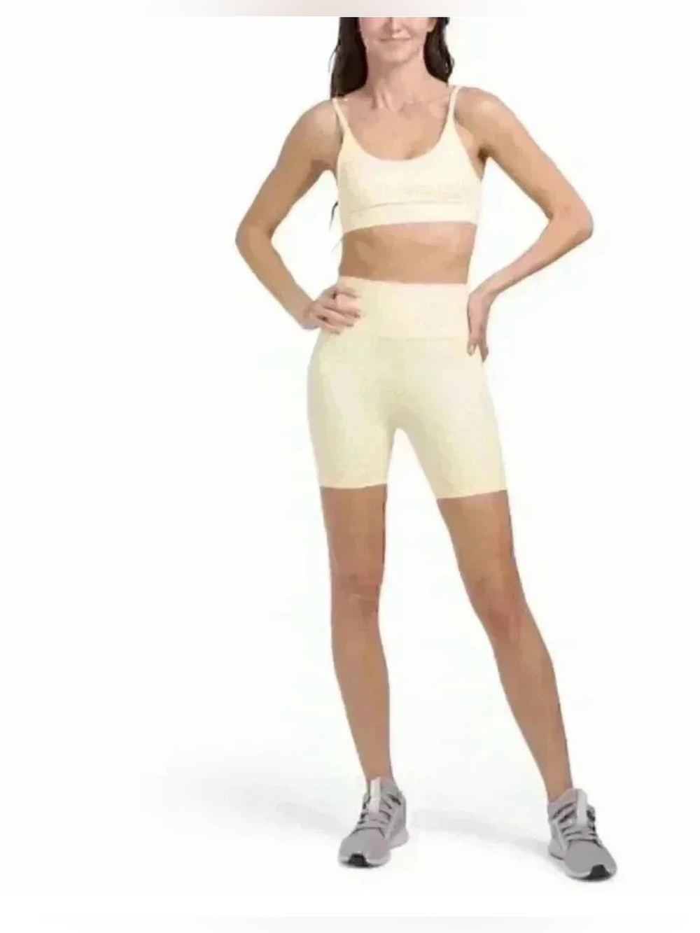 Willo  the label ditsy daisy 2 pc  work out set sz M